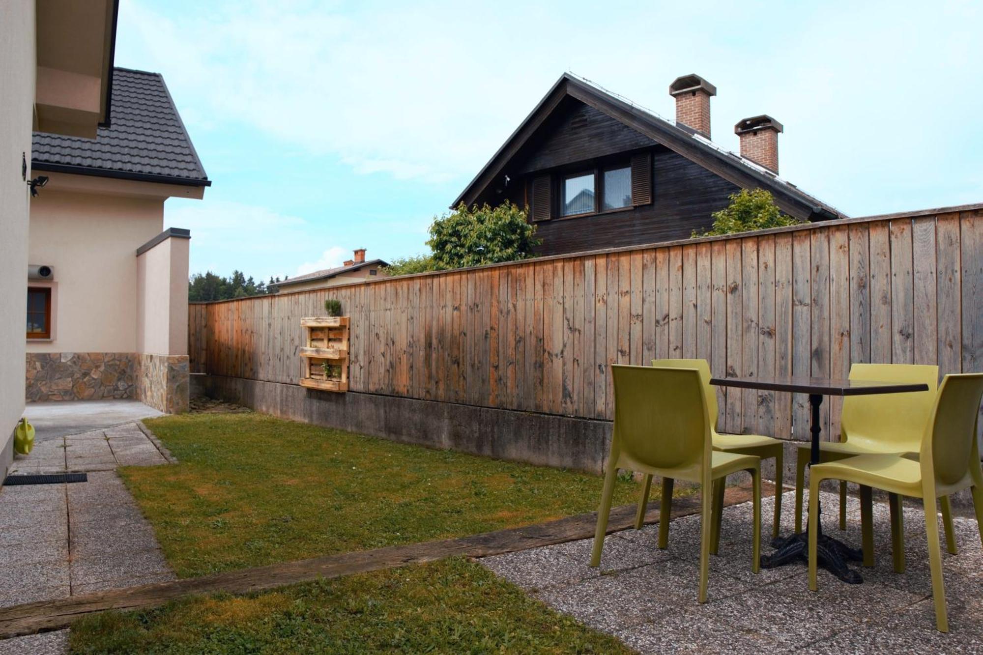Domen'S Cozy Rentals Kranj Extérieur photo